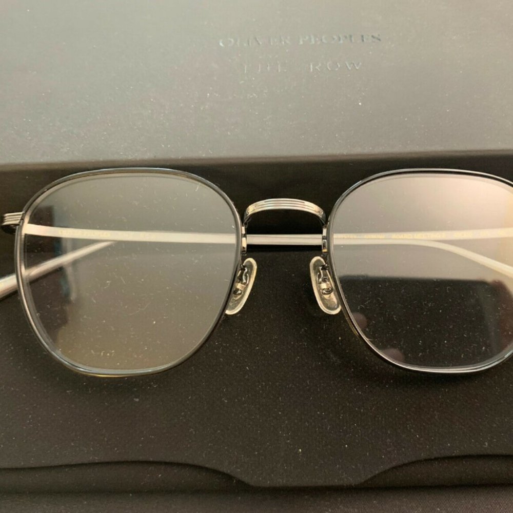 OLIVER PEOPLES x THE ROW Board Meeting2 Optical Frames MSRP$550 2 DAYS CLEARANCE